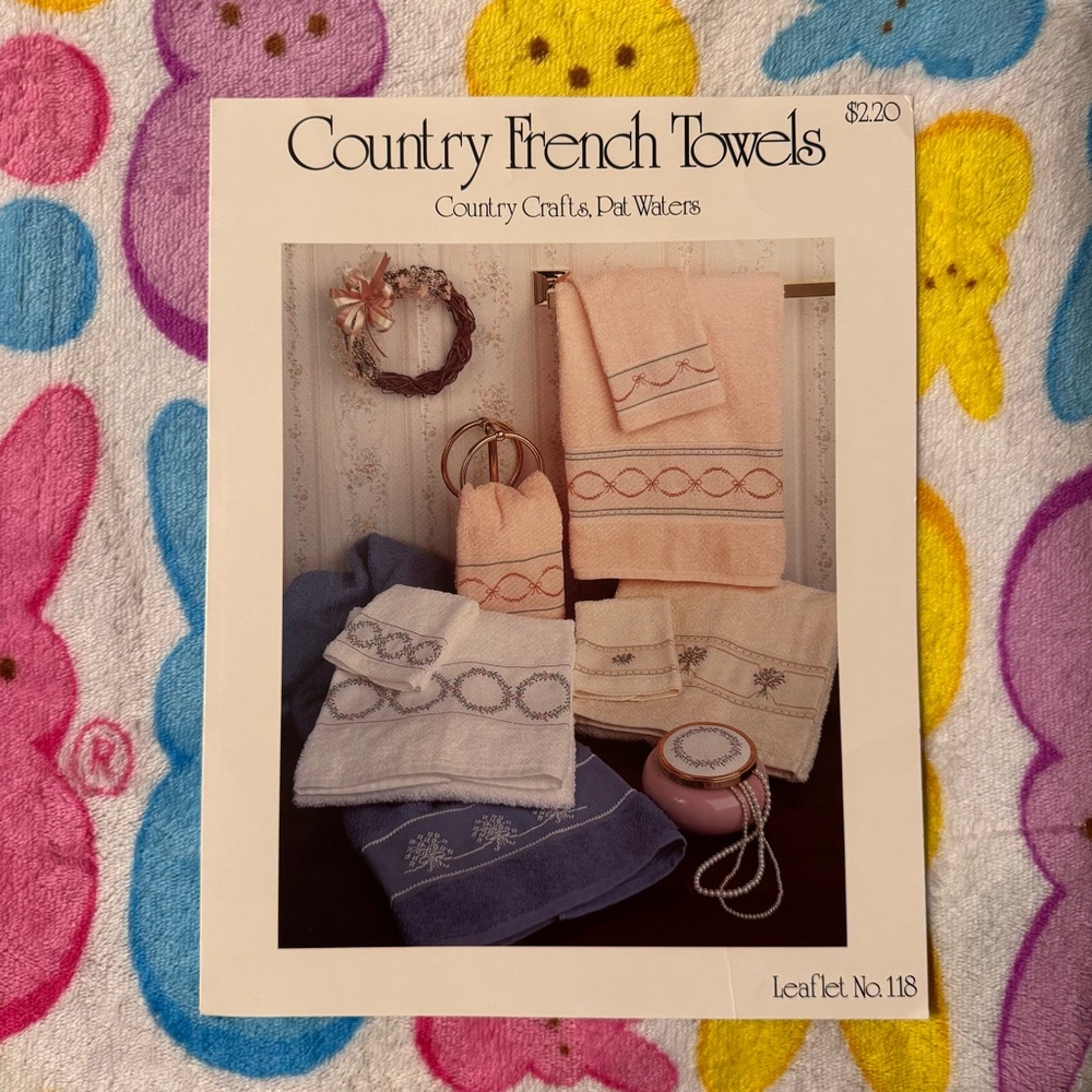 VTG 1988 Country French Towels‎ Pattern Leaflet Cottagecore Grannycore Trad